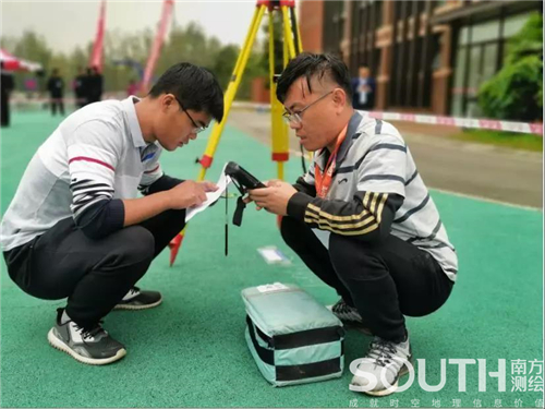 ̫������tyc4633